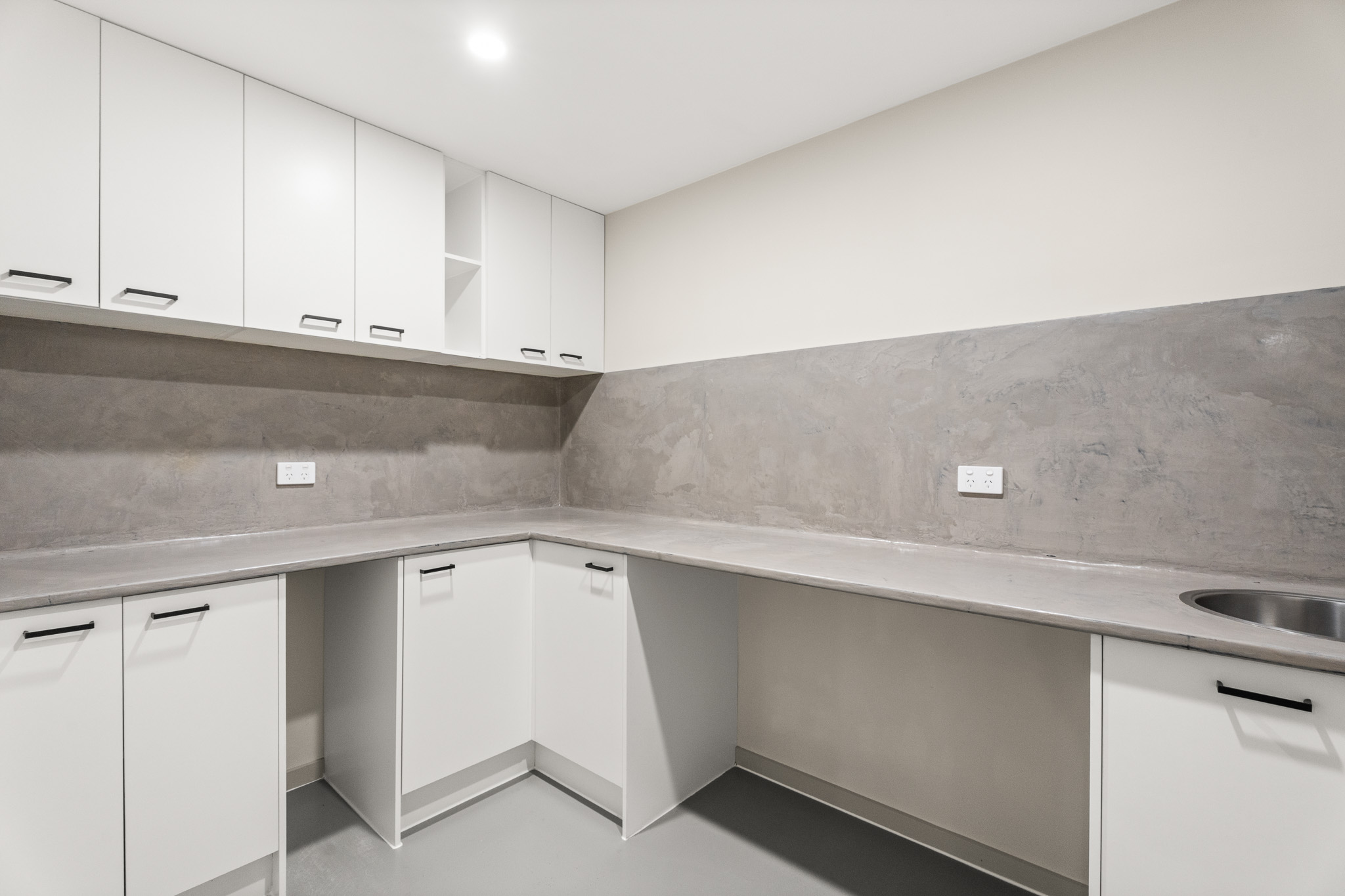 16-18 Mungara Court, WONDUNNA, QLD 4655 AUS
