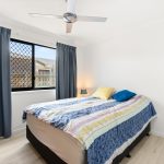 15 Bonavista Way, ELI WATERS, QLD 4655 AUS
