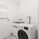 15 Bonavista Way, ELI WATERS, QLD 4655 AUS