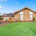 6 Musgrave Close, KAWUNGAN, QLD 4655 AUS