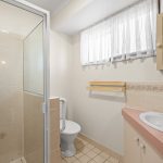 6 Musgrave Close, KAWUNGAN, QLD 4655 AUS