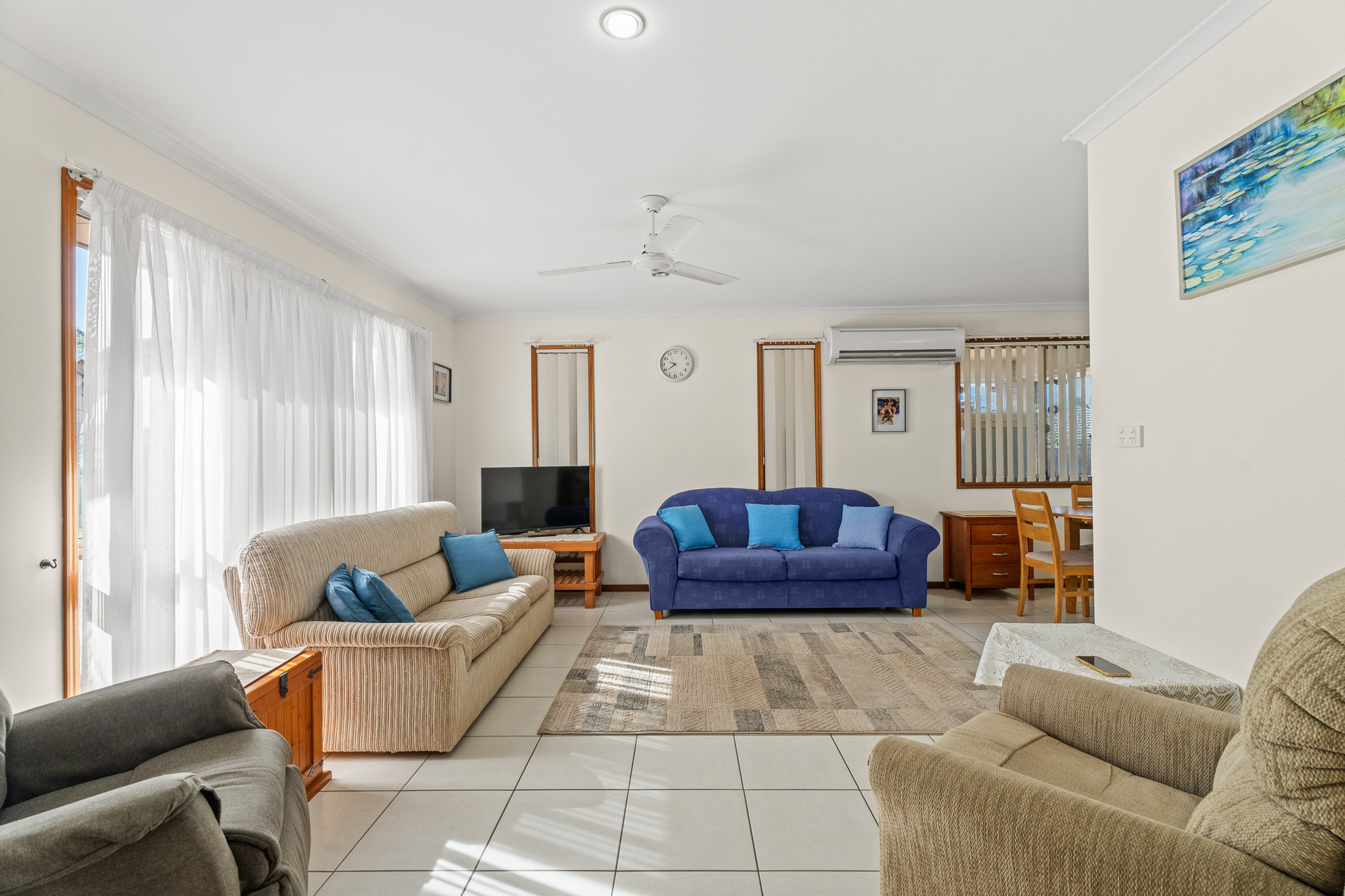 6 Musgrave Close, KAWUNGAN, QLD 4655 AUS
