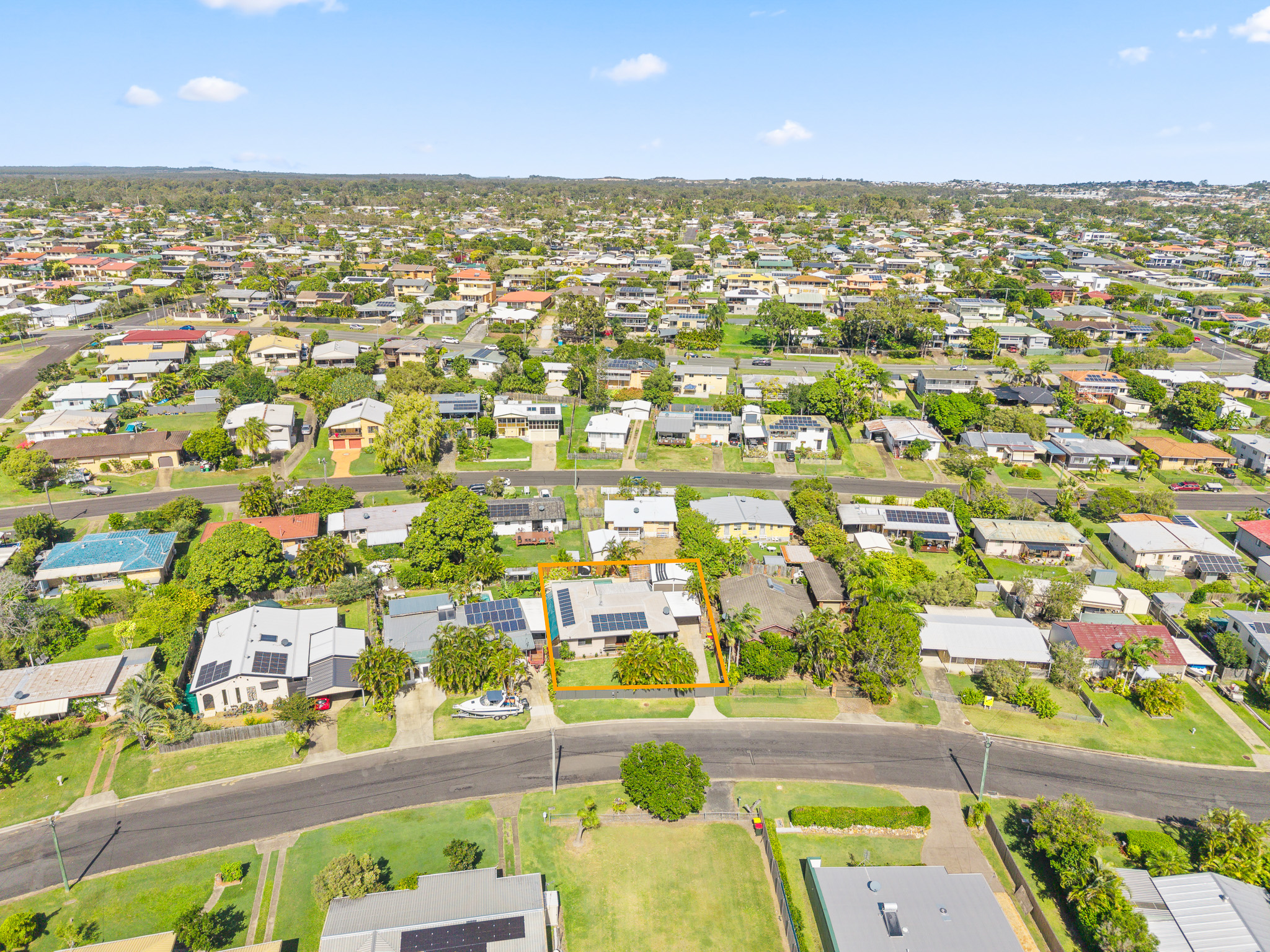 15 Tingira Terrace, SCARNESS, QLD 4655 AUS