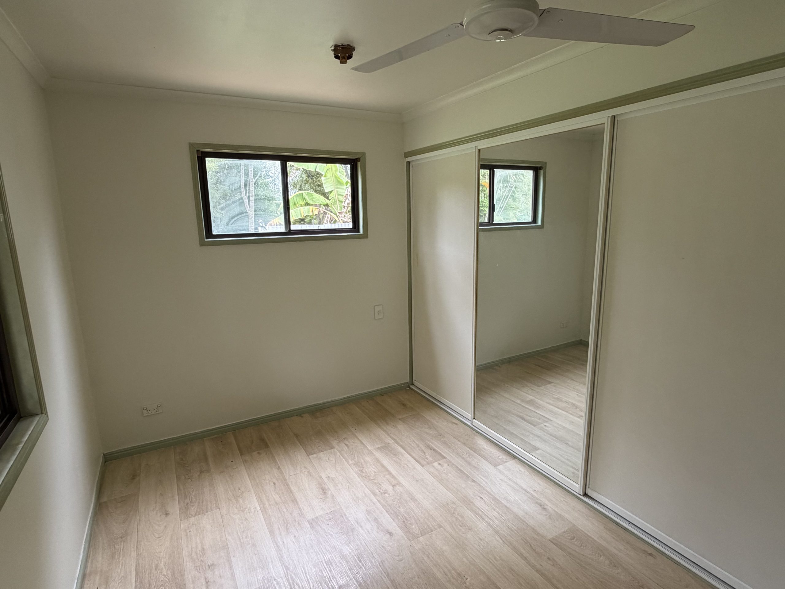 33 Shore Road West, BOORAL, QLD 4655 AUS
