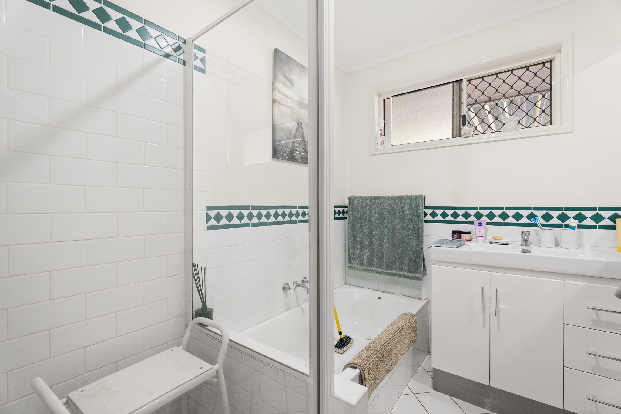 158 Hammond Street, URANGAN, QLD 4655 AUS