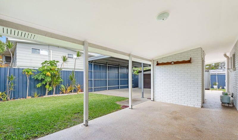 8 Hayworth Street, POINT VERNON, QLD 4655 AUS