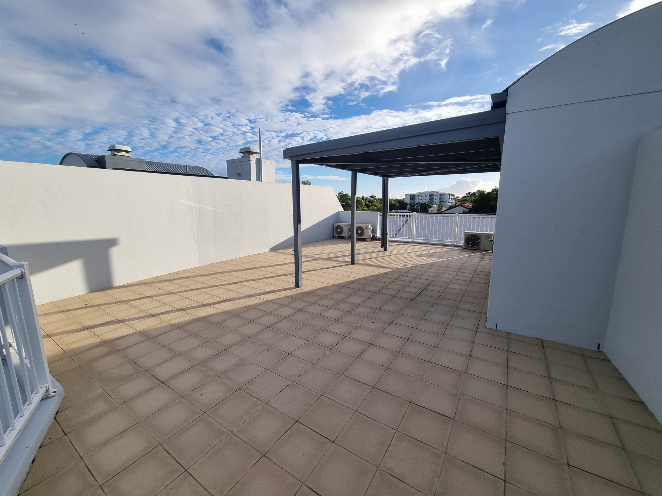 11/407 Esplanade, TORQUAY, QLD 4655 AUS