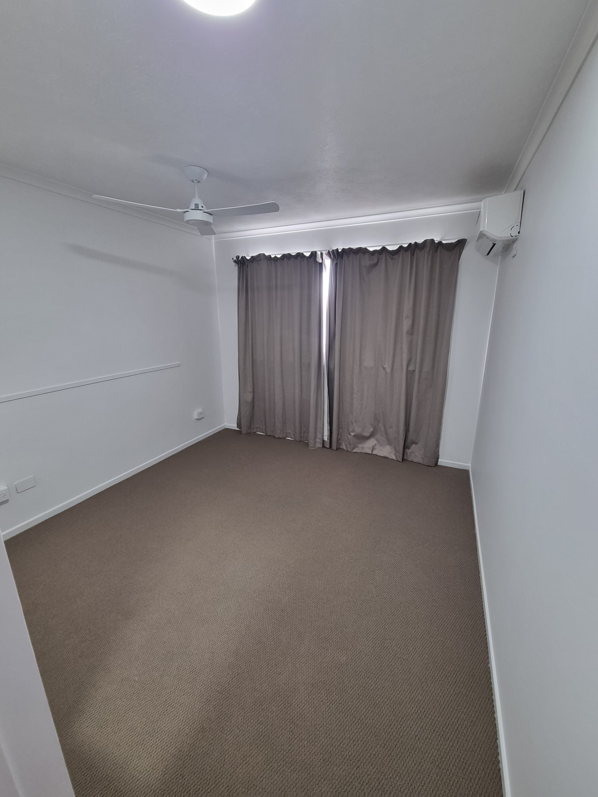11/407 Esplanade, TORQUAY, QLD 4655 AUS