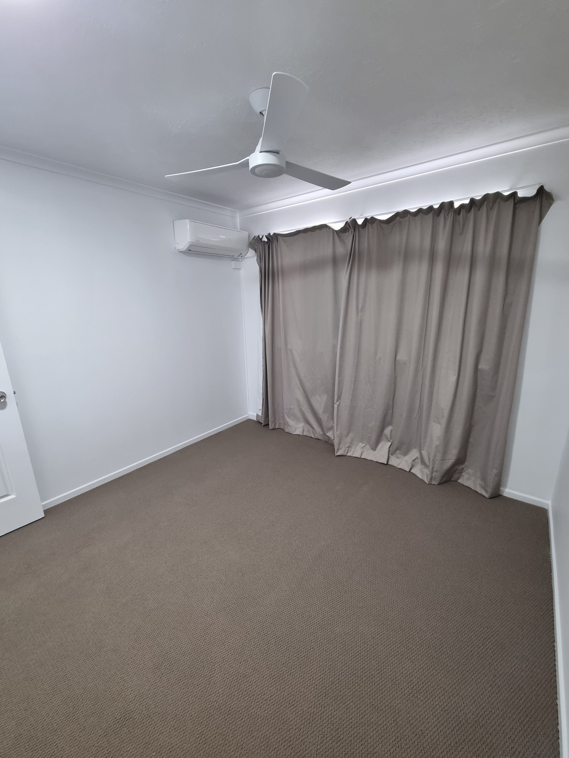 11/407 Esplanade, TORQUAY, QLD 4655 AUS
