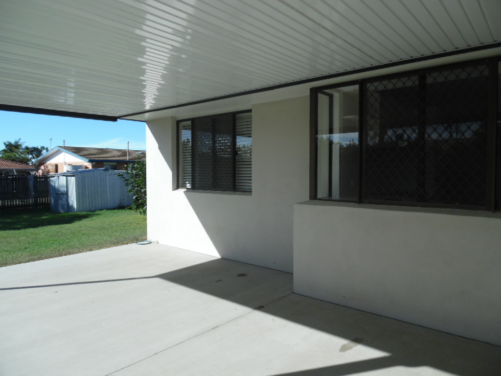 19 Eurong Avenue, PIALBA, QLD 4655 AUS
