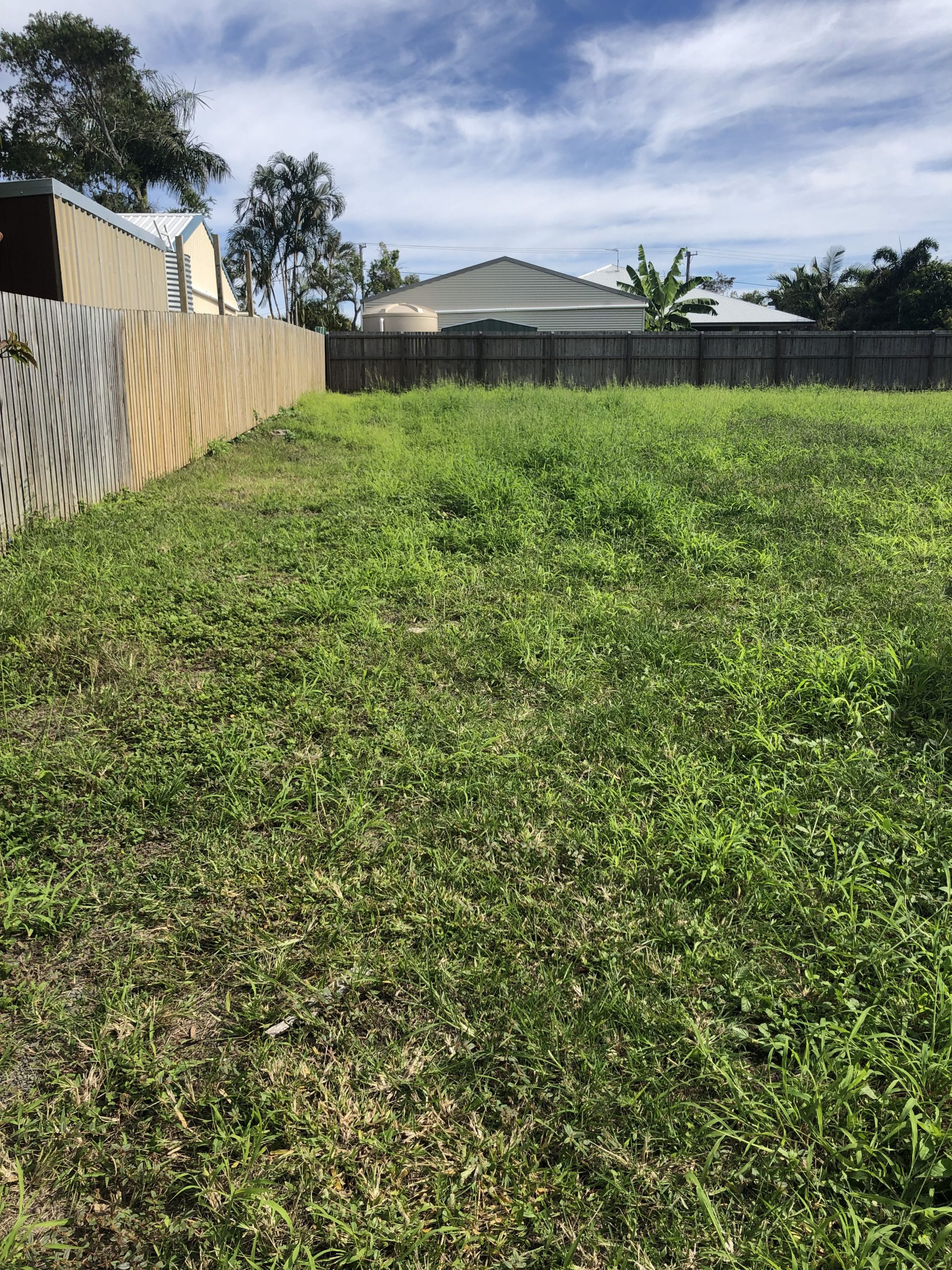 117B Esplanade, POINT VERNON, QLD 4655 AUS