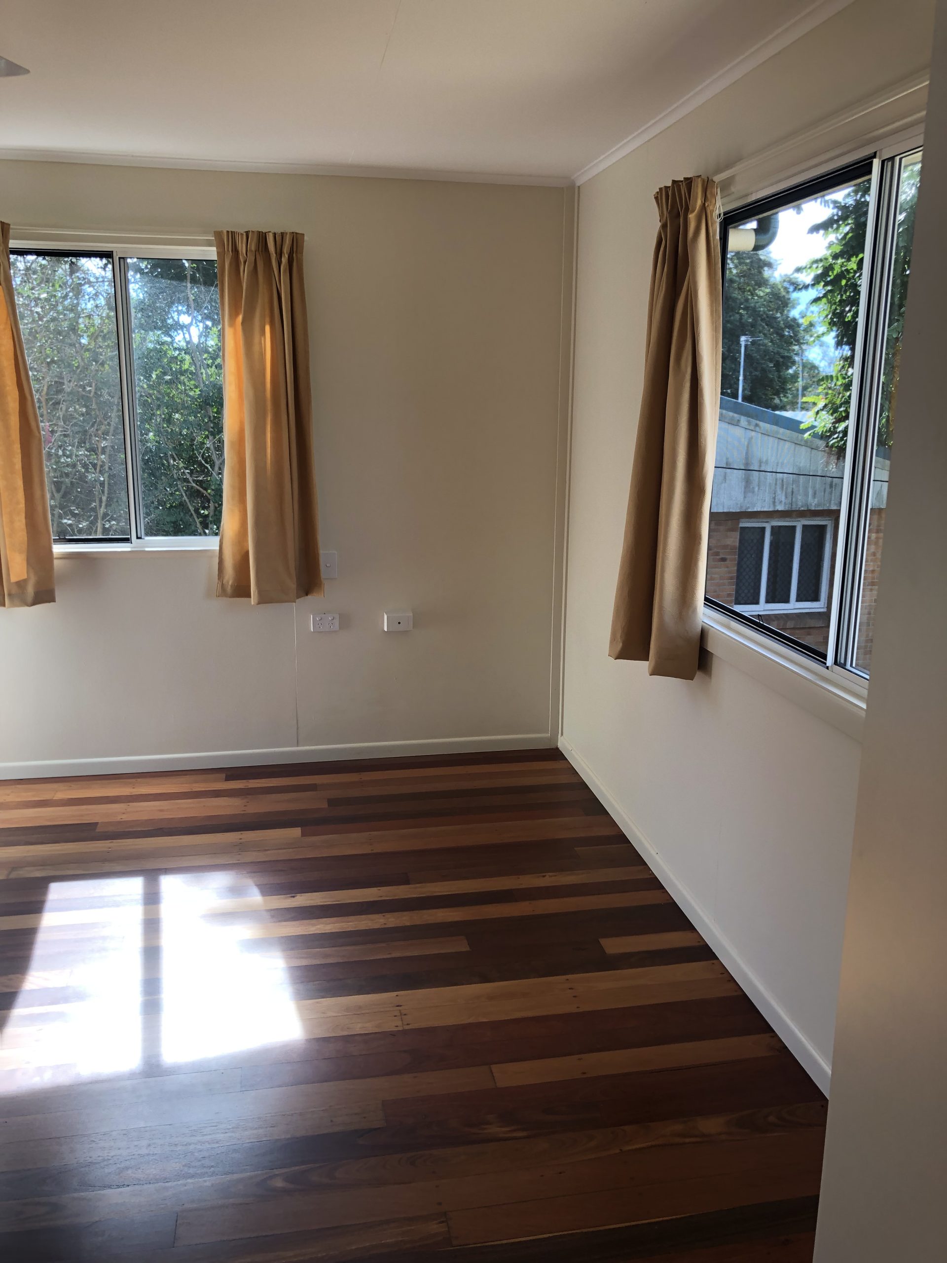 117B Esplanade, POINT VERNON, QLD 4655 AUS