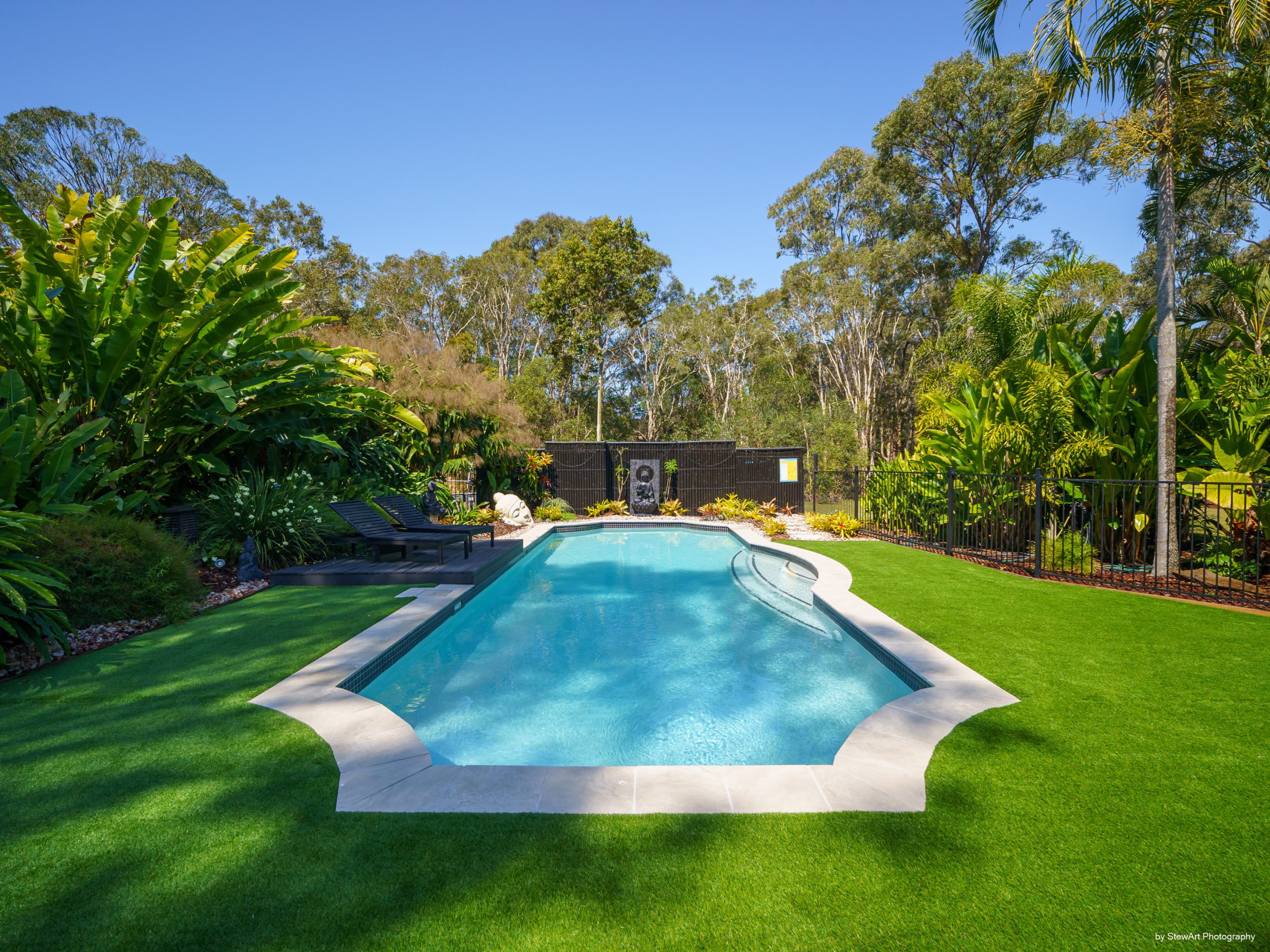 12 Burralong Drive, WONDUNNA, QLD 4655 AUS