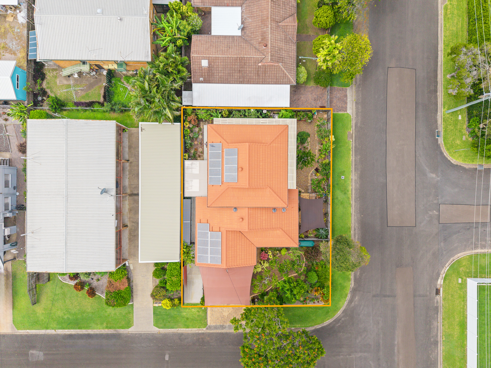 82 Hibiscus Street, URANGAN, QLD 4655 AUS