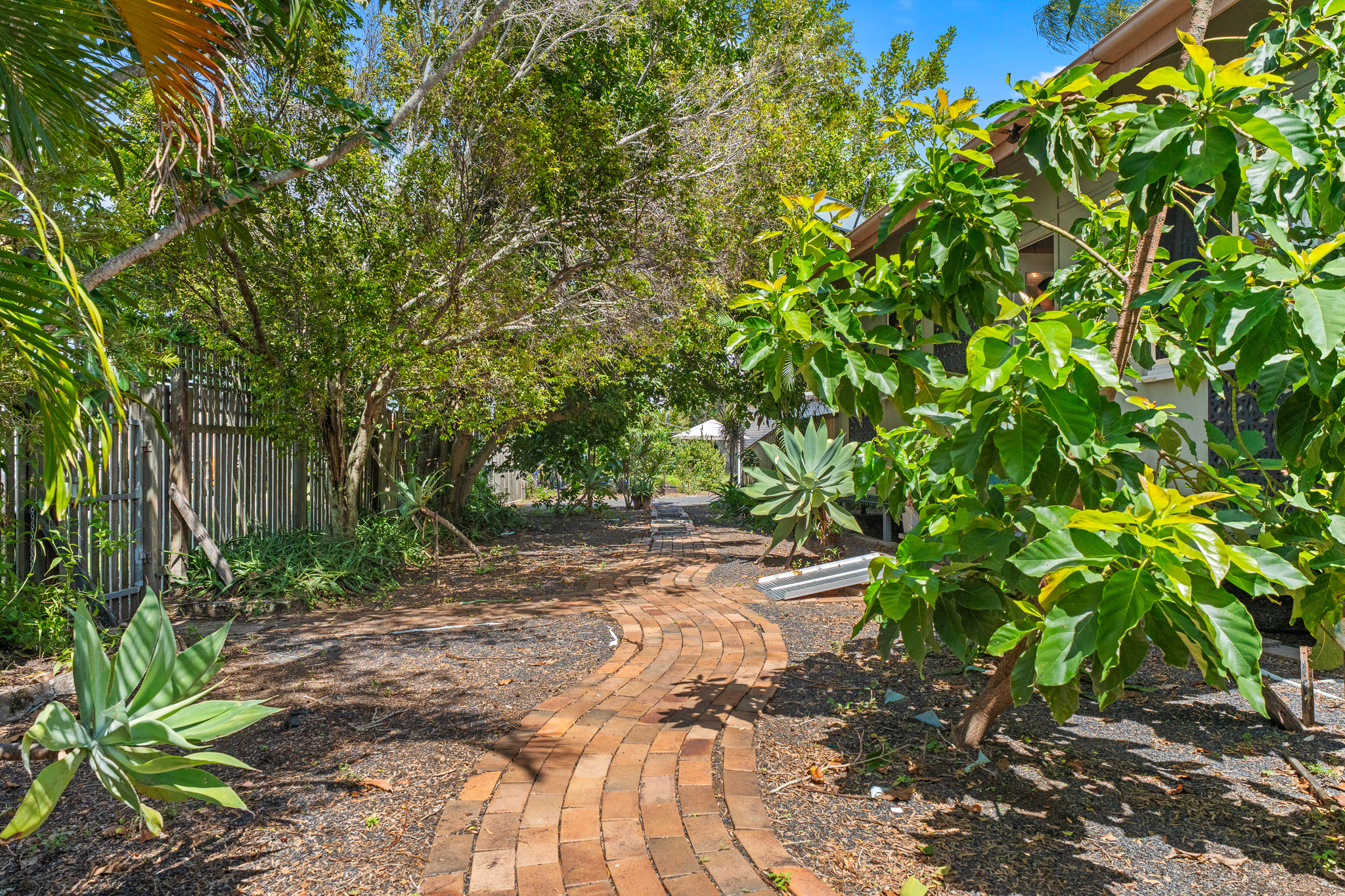 14 King Street, URANGAN, QLD 4655 AUS