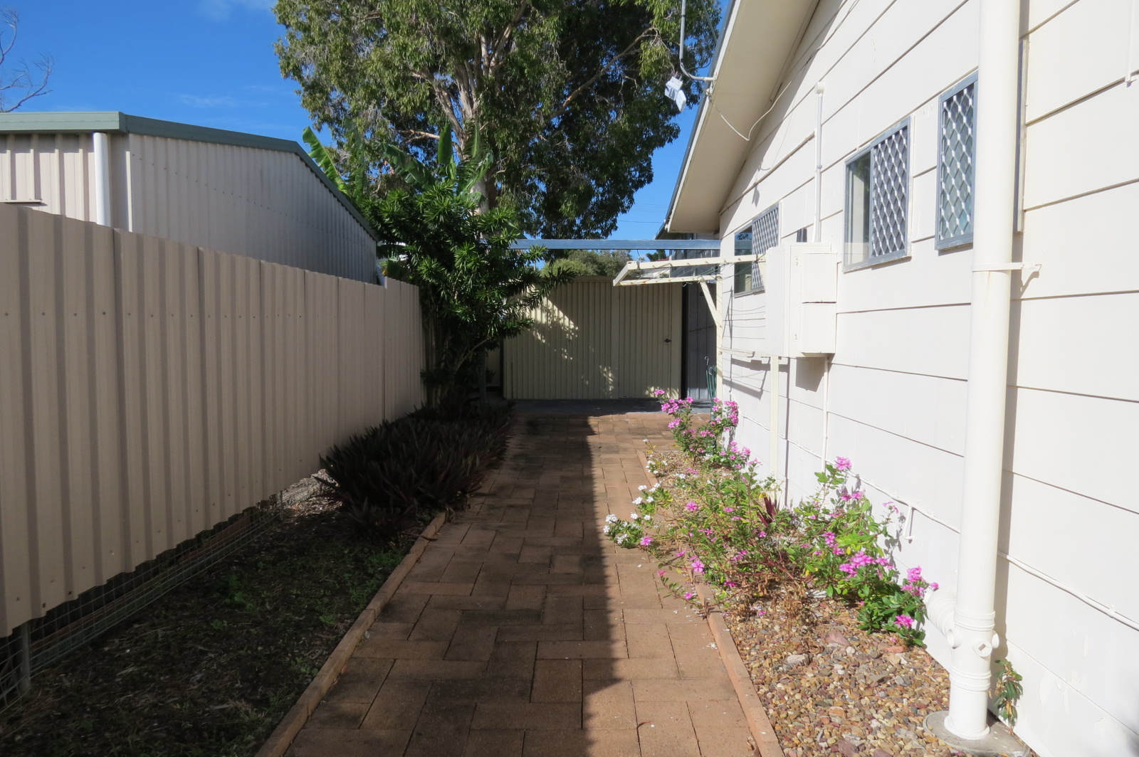 1/23 Murphy Street, POINT VERNON, QLD 4655 AUS