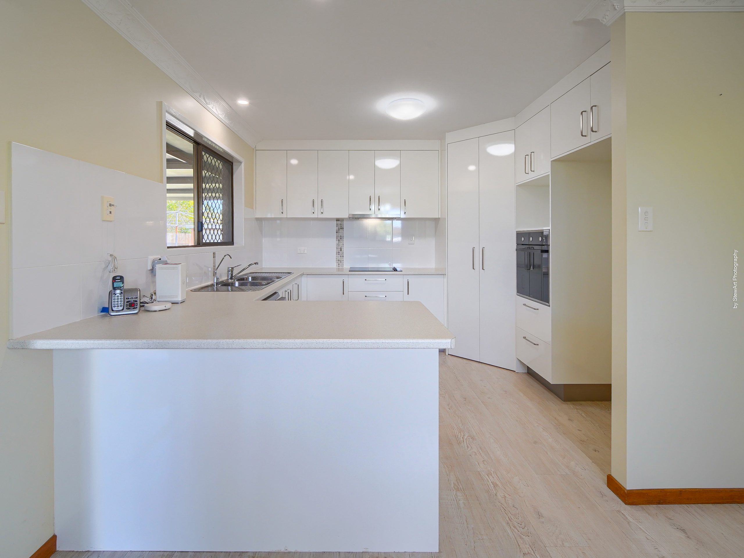 107 Oleander Avenue, SCARNESS, QLD 4655 AUS