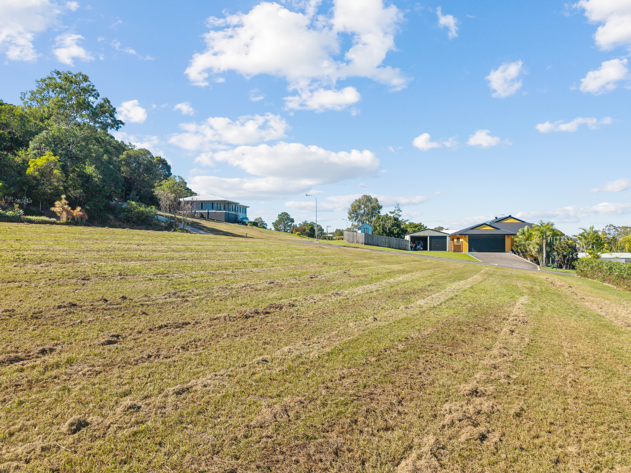 13-17 Parview Drive, CRAIGNISH, QLD 4655 AUS