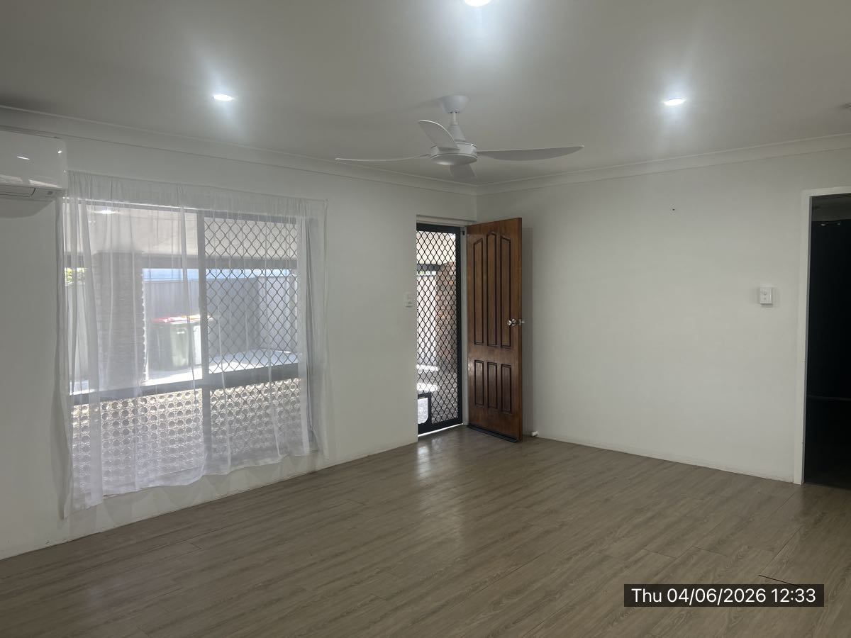 51 Corfield, POINT VERNON, QLD 4655 AUS