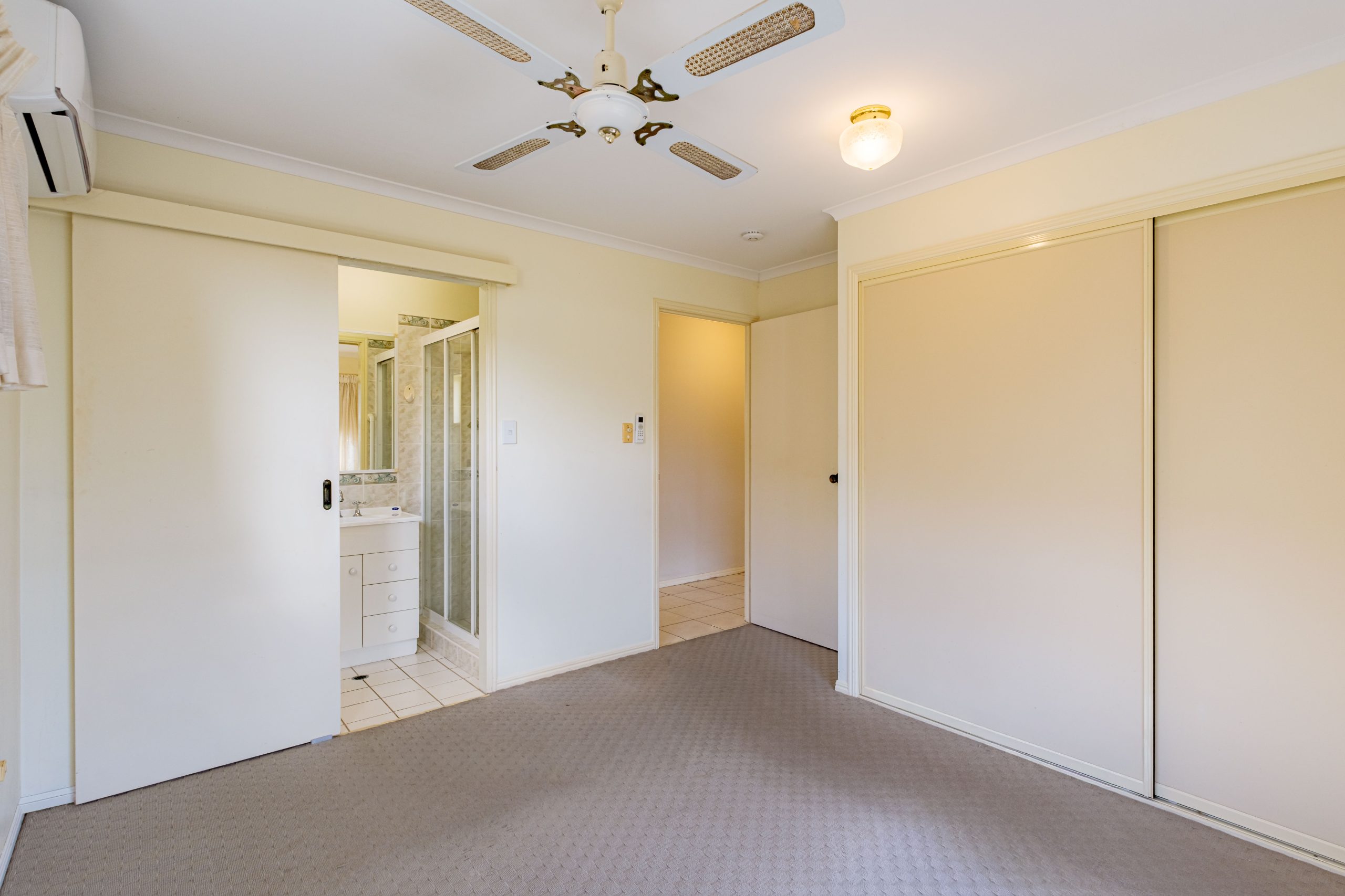91 Colyton Street, TORQUAY, QLD 4655 AUS