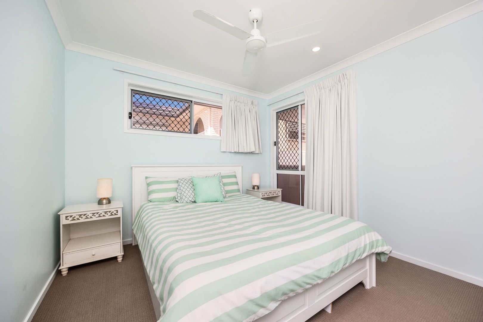 363 Boat Harbour Drive, SCARNESS, QLD 4655 AUS