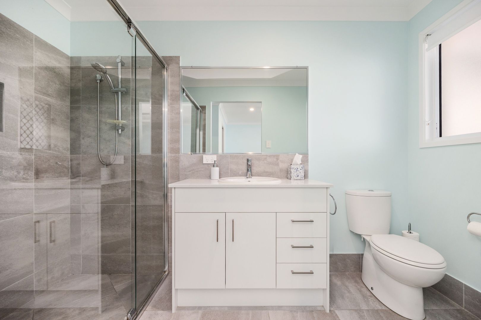 363 Boat Harbour Drive, SCARNESS, QLD 4655 AUS