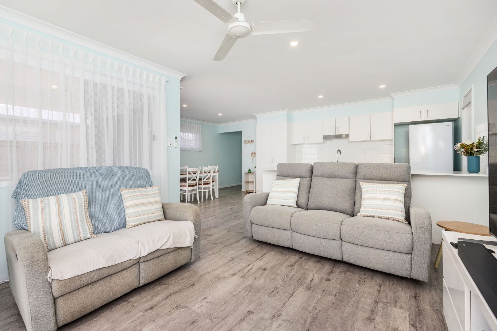 363 Boat Harbour Drive, SCARNESS, QLD 4655 AUS