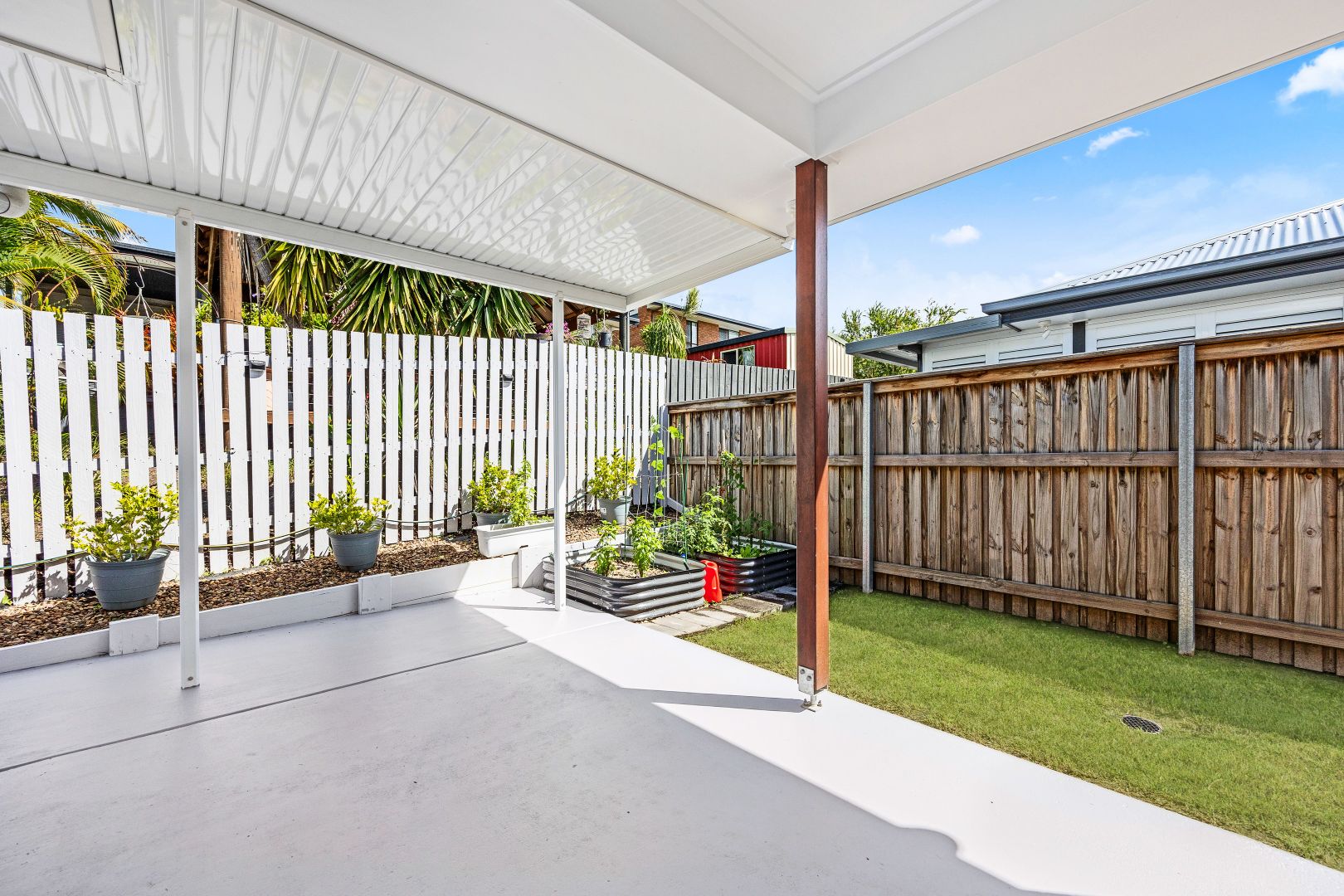 363 Boat Harbour Drive, SCARNESS, QLD 4655 AUS
