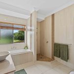 9-11 Gundesen Drive, URRAWEEN, QLD 4655 AUS