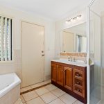 2/54 Julie Anne Street, URRAWEEN, QLD 4655 AUS
