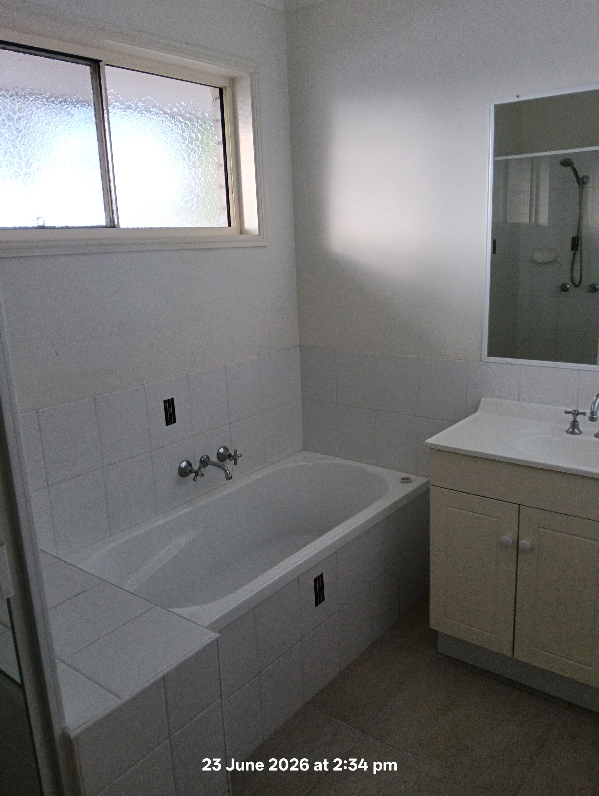 2/10 Daintree Drive, URANGAN, QLD 4655 AUS