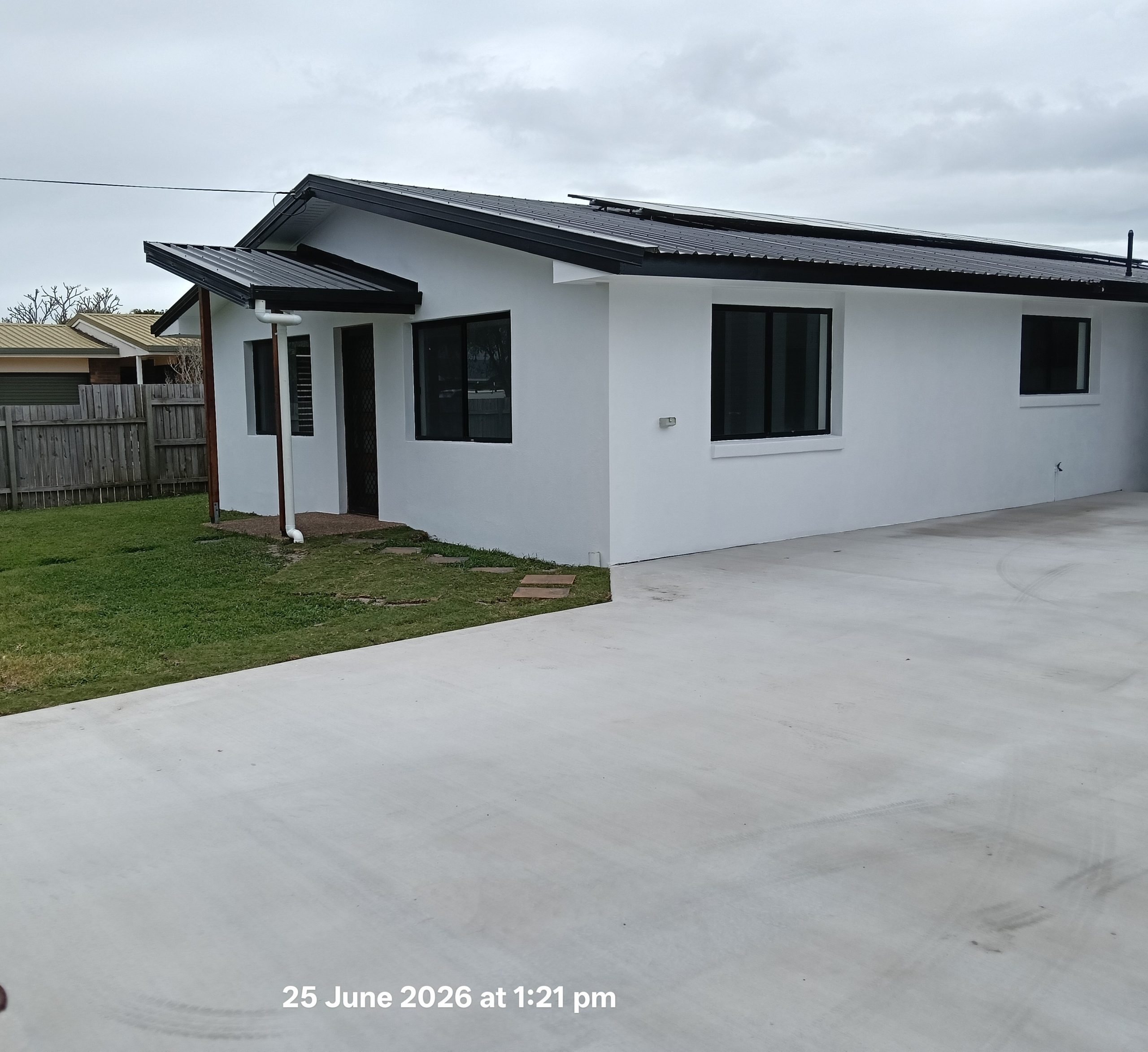 7 Turrum Street, SCARNESS, QLD 4655 AUS