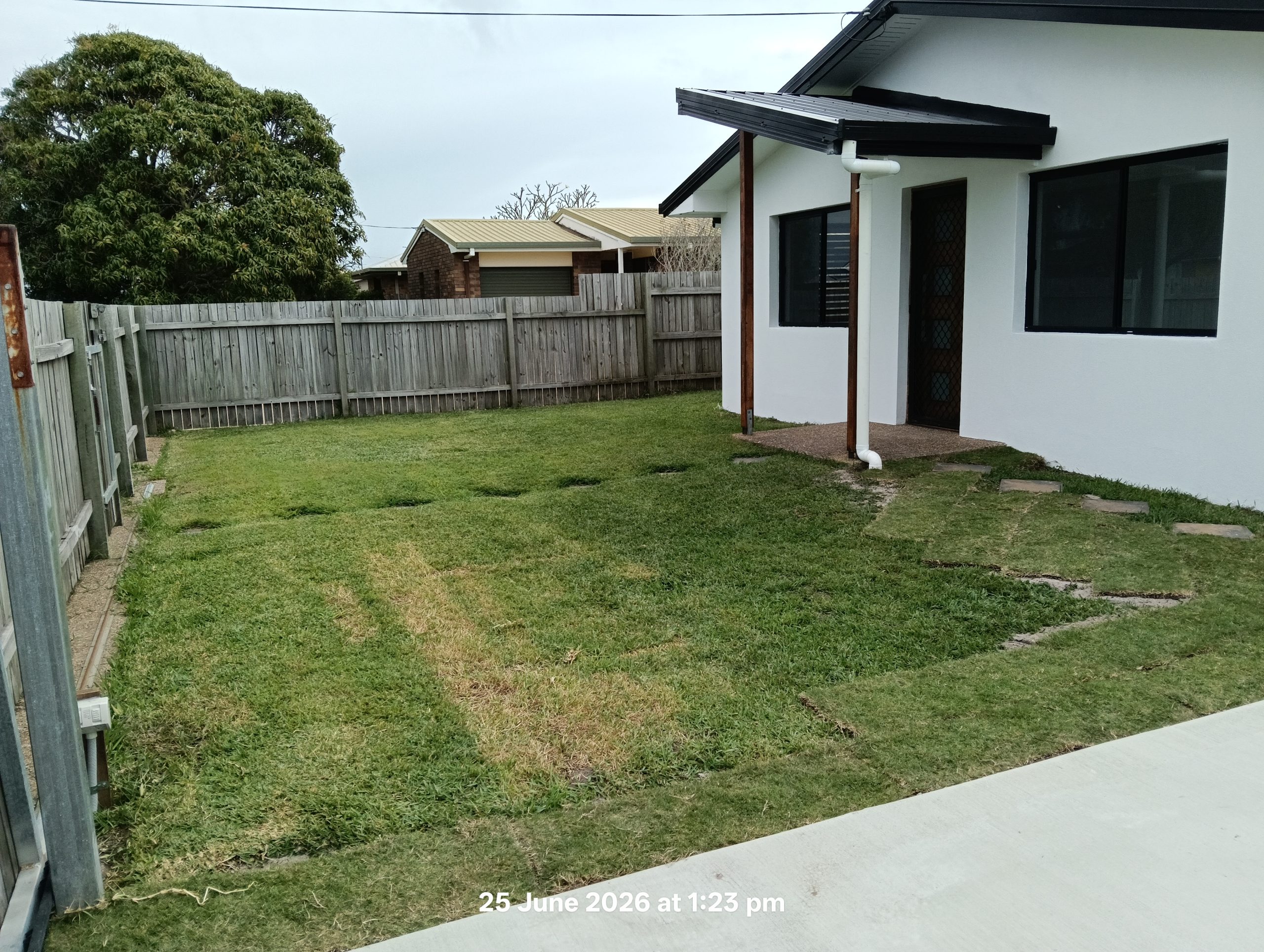 7 Turrum Street, SCARNESS, QLD 4655 AUS