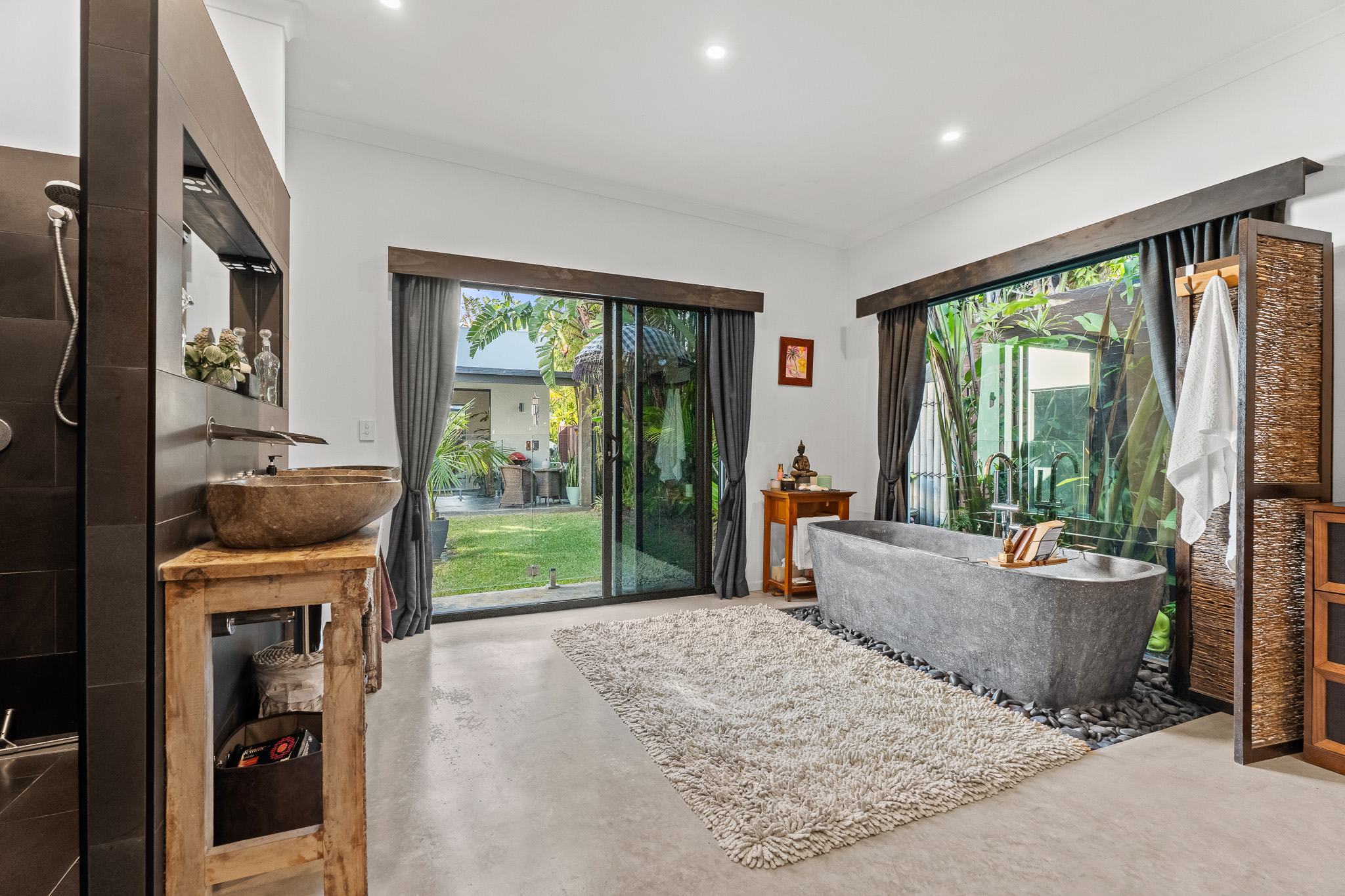 157 Truro Street, URANGAN, QLD 4655 AUS