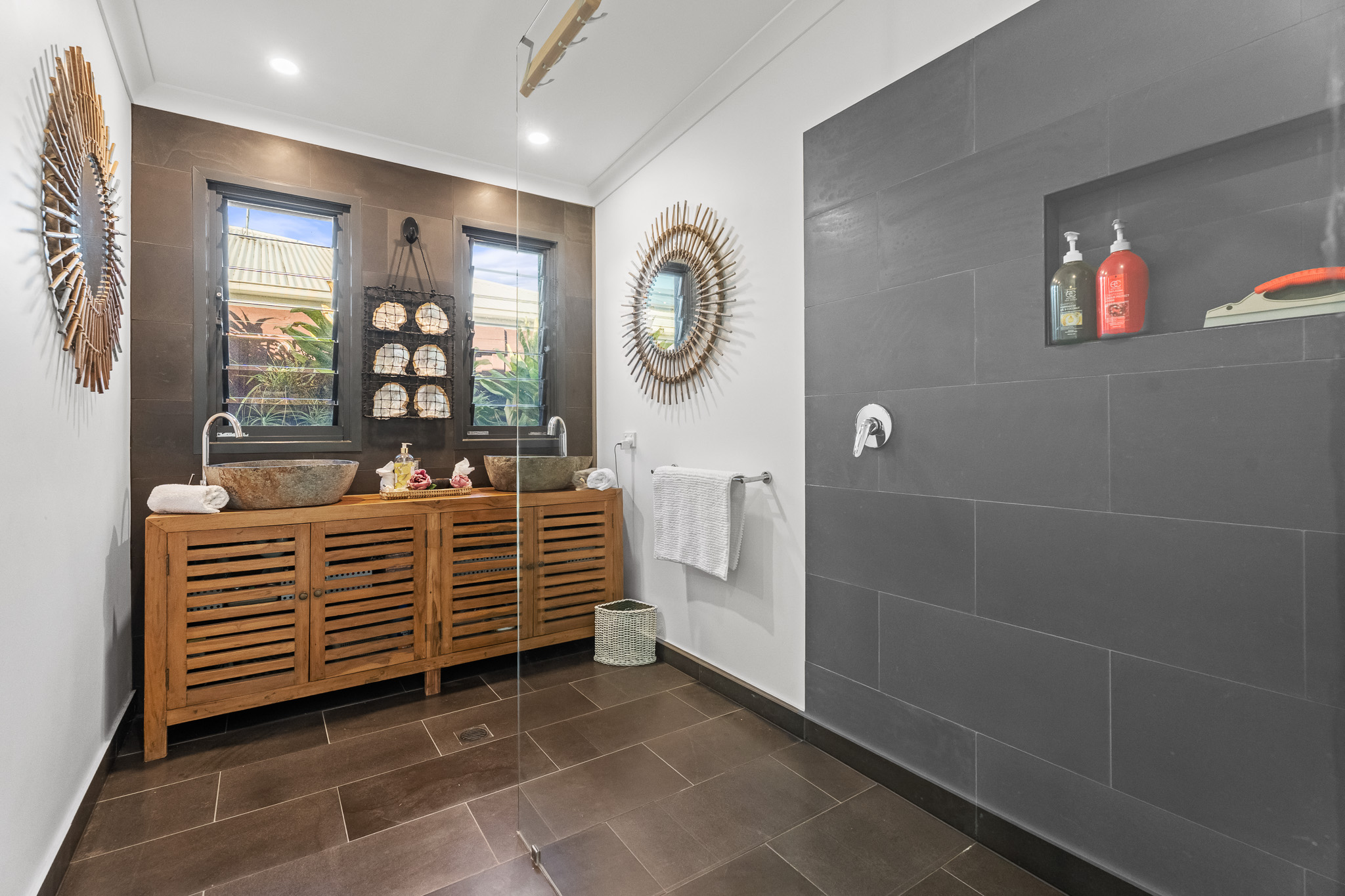 157 Truro Street, URANGAN, QLD 4655 AUS