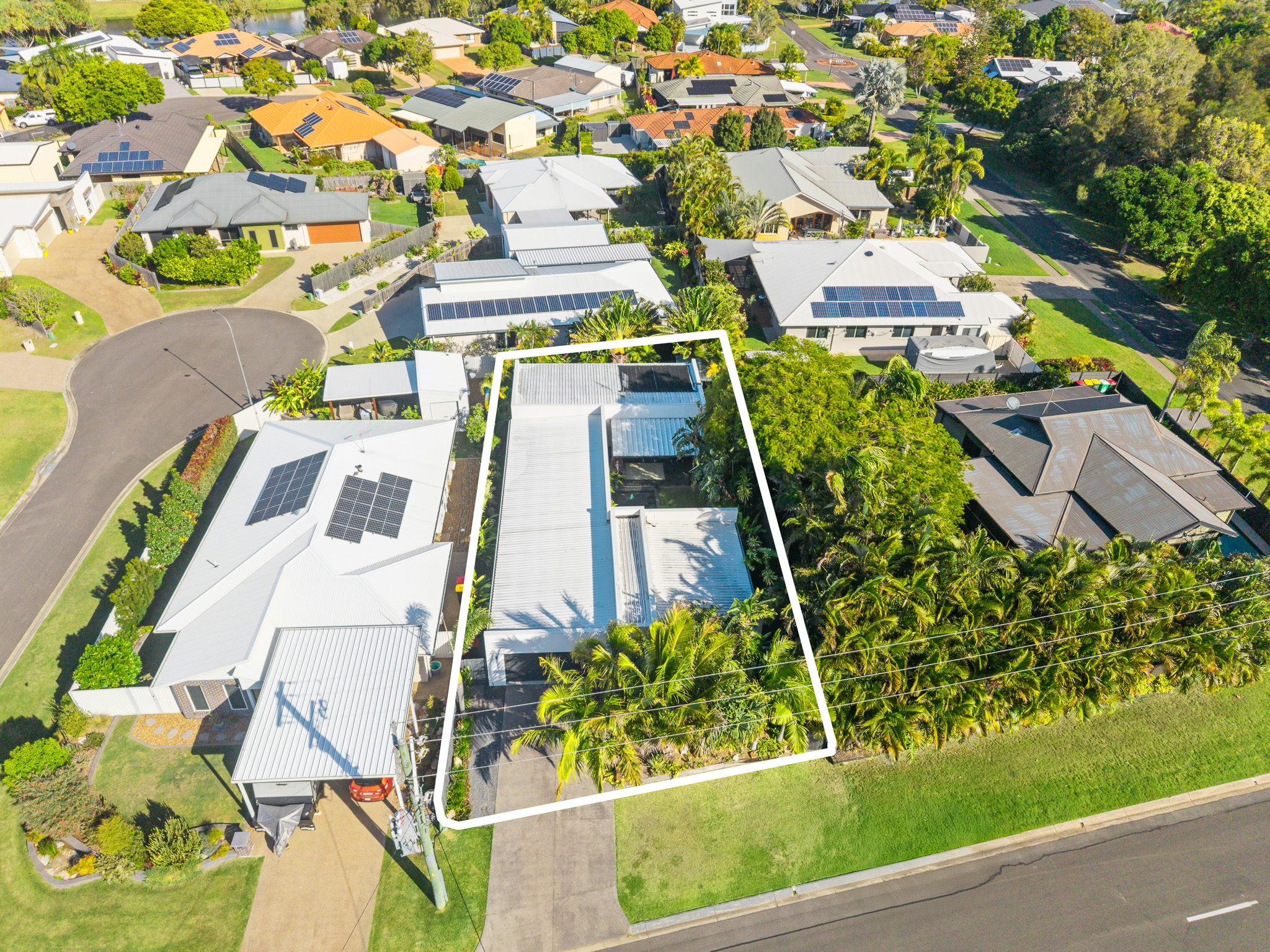 157 Truro Street, URANGAN, QLD 4655 AUS