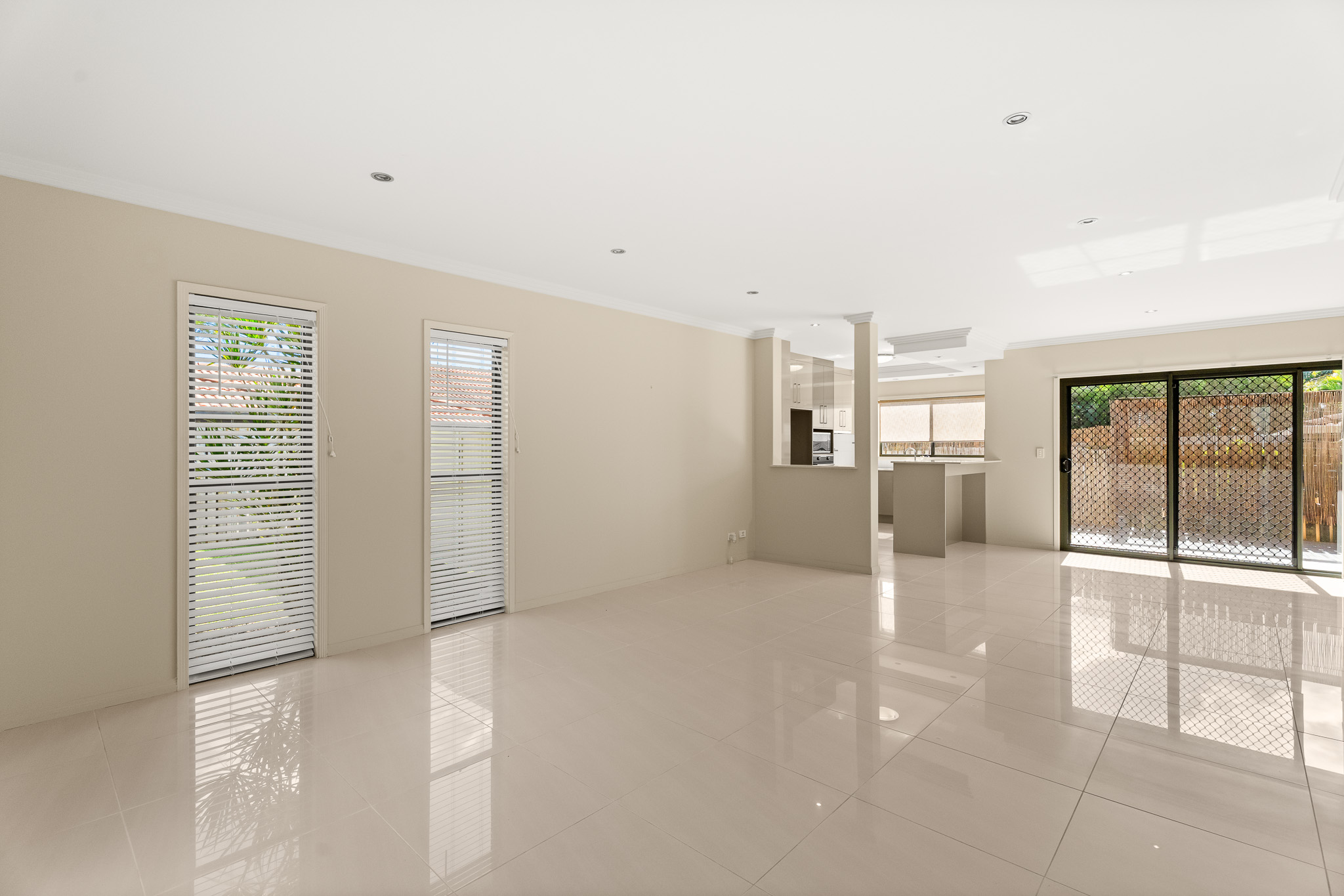 2/40 Victor Drive, KAWUNGAN, QLD 4655 AUS