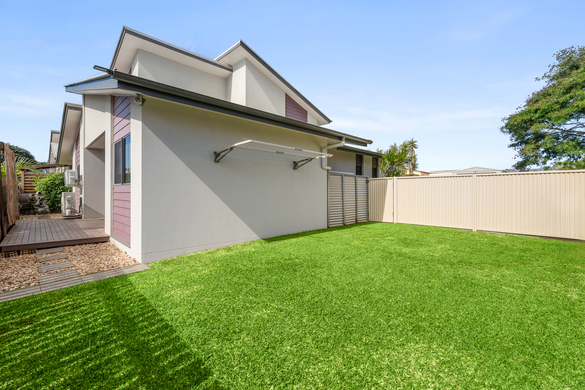 2/40 Victor Drive, KAWUNGAN, QLD 4655 AUS
