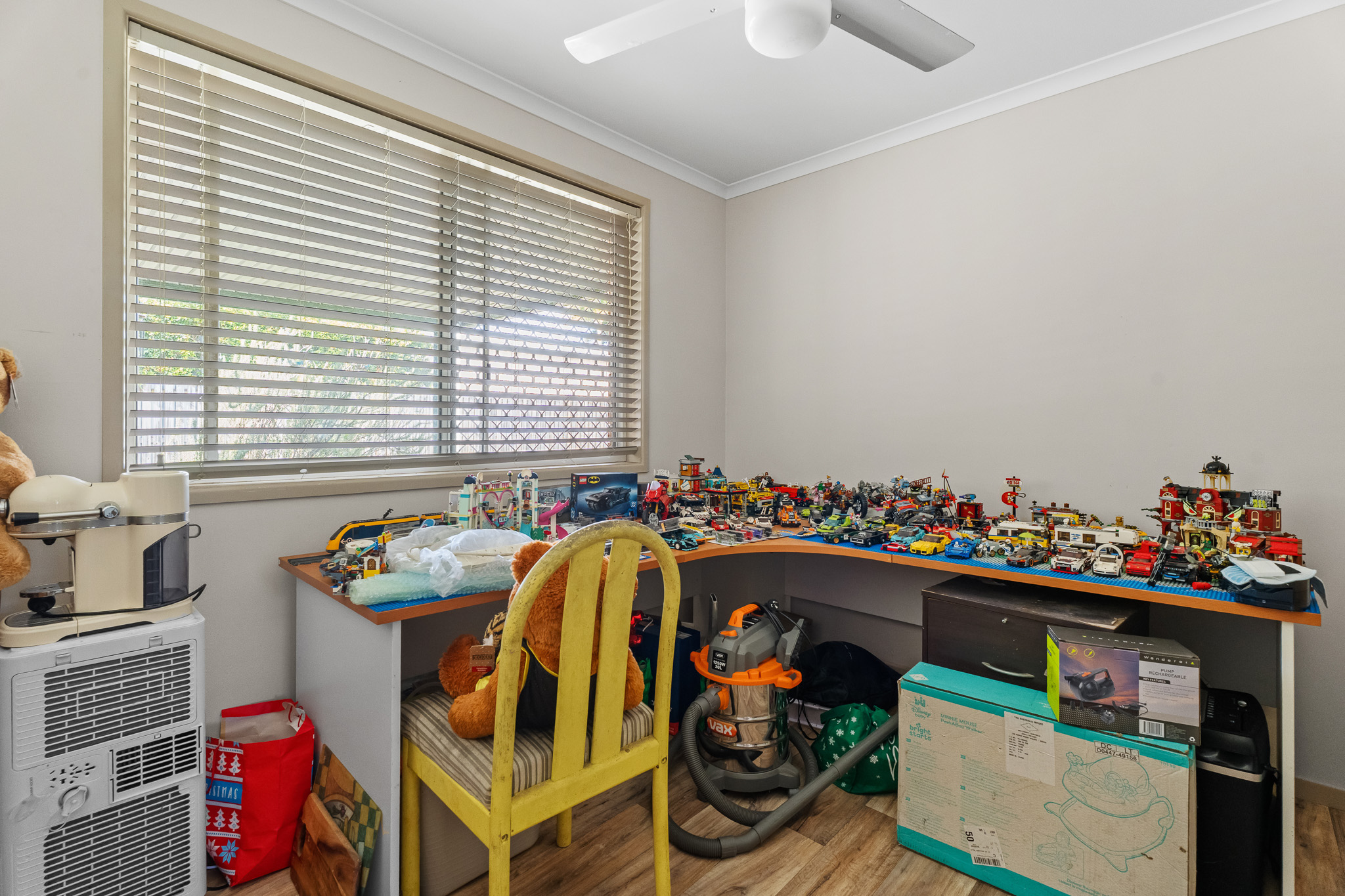 10 Urraween Road, URRAWEEN, QLD 4655 AUS