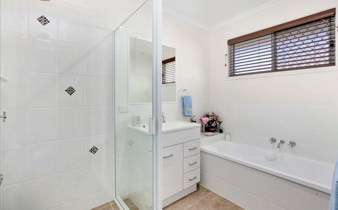 12 Crystal Court, URANGAN, QLD 4655 AUS