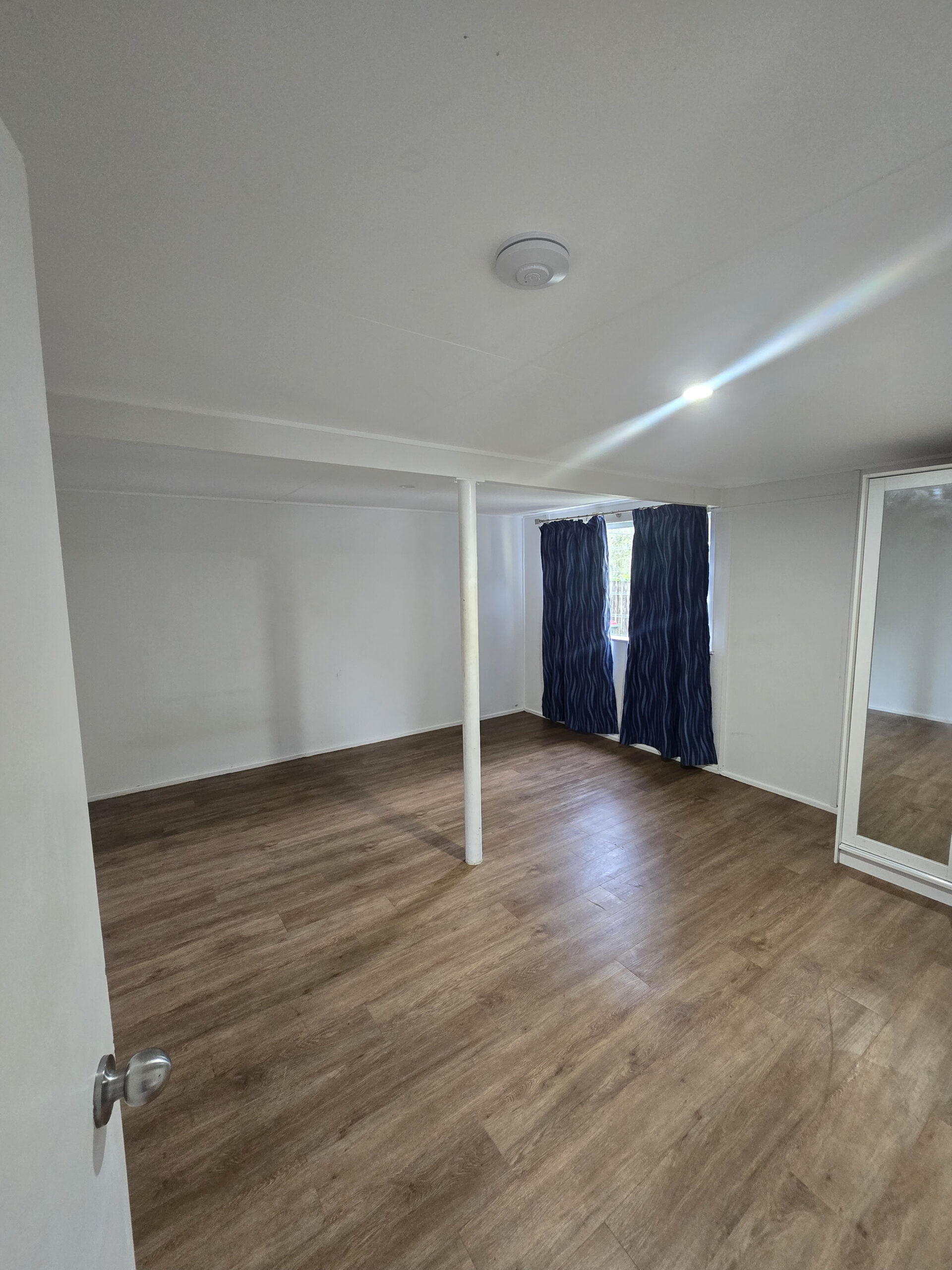 117c Esplanade, POINT VERNON, QLD 4655 AUS