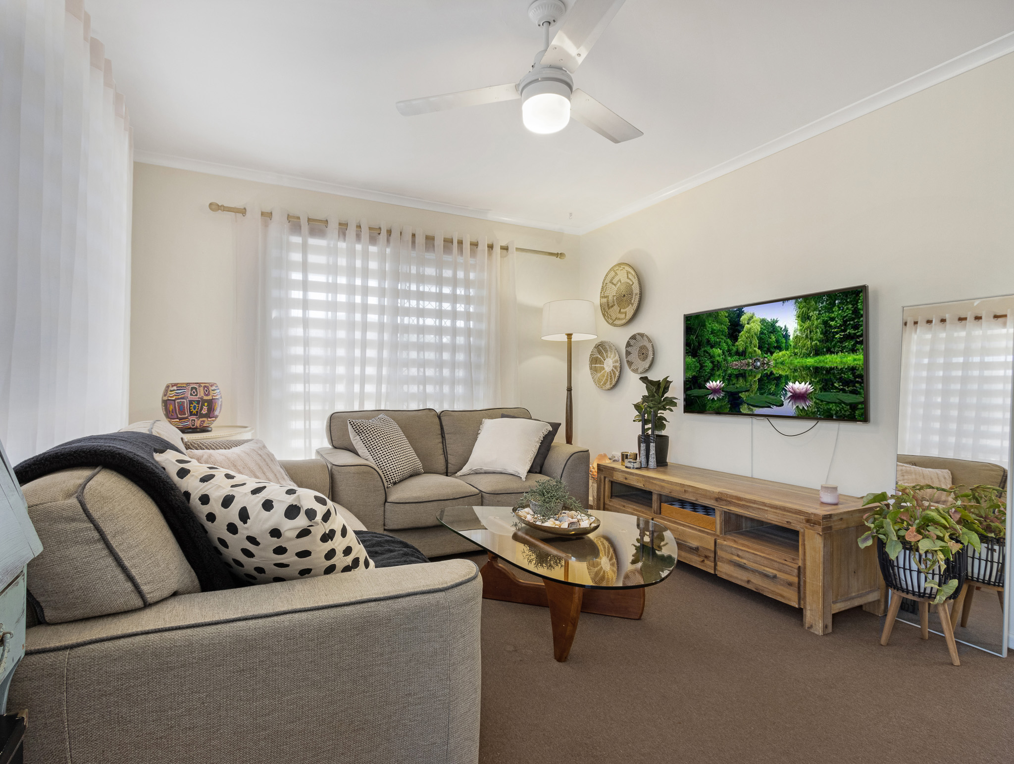 294 Boat Harbour Drive, SCARNESS, QLD 4655 AUS