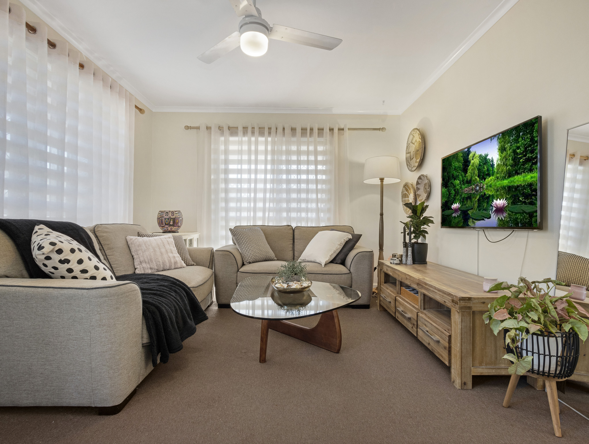 294 Boat Harbour Drive, SCARNESS, QLD 4655 AUS