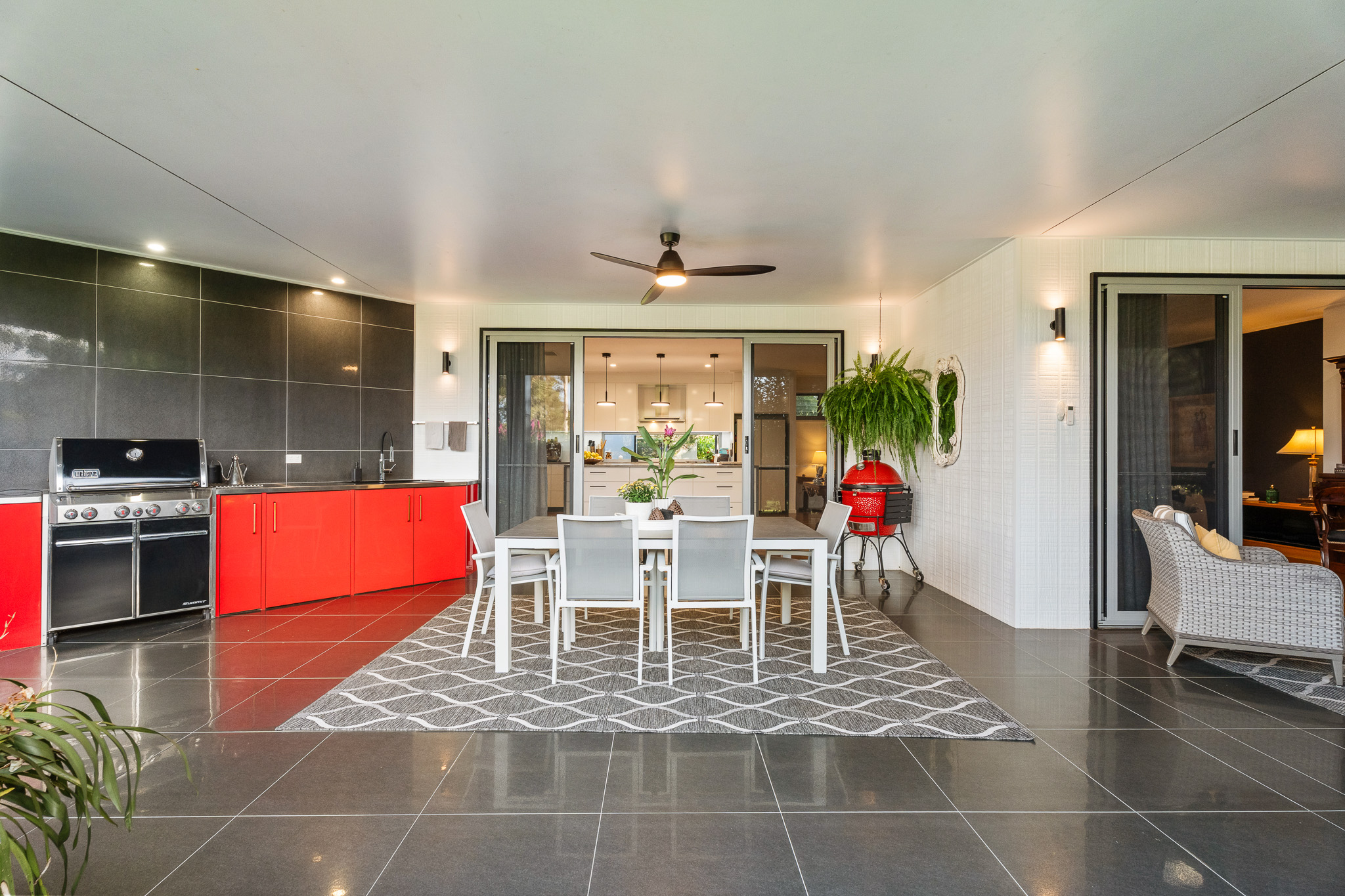 4-6 Jubata Court, BURRUM HEADS, QLD 4659 AUS