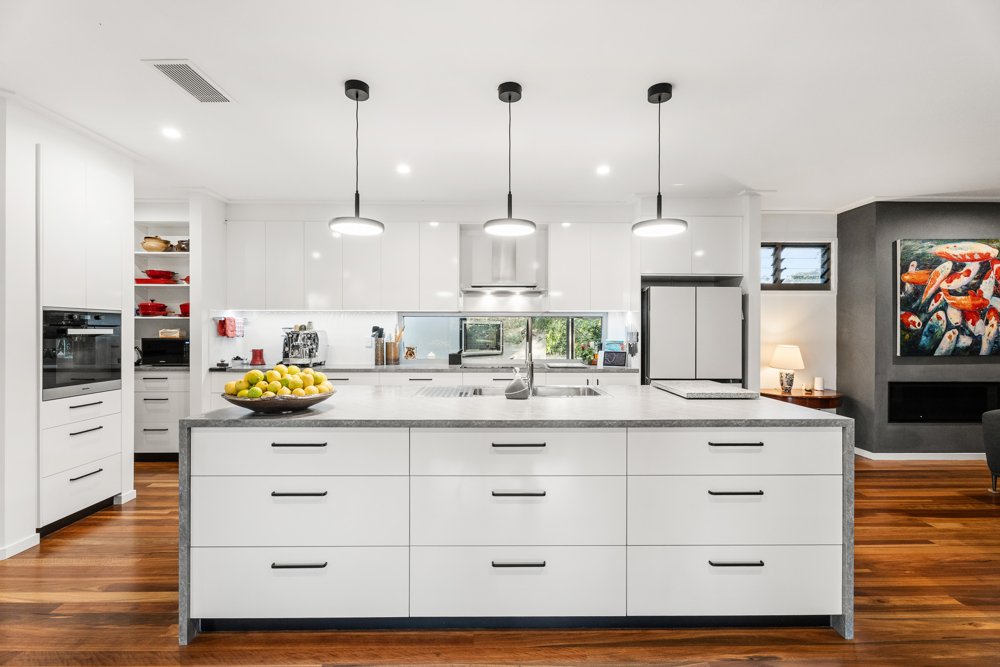 4-6 Jubata Court, BURRUM HEADS, QLD 4659 AUS