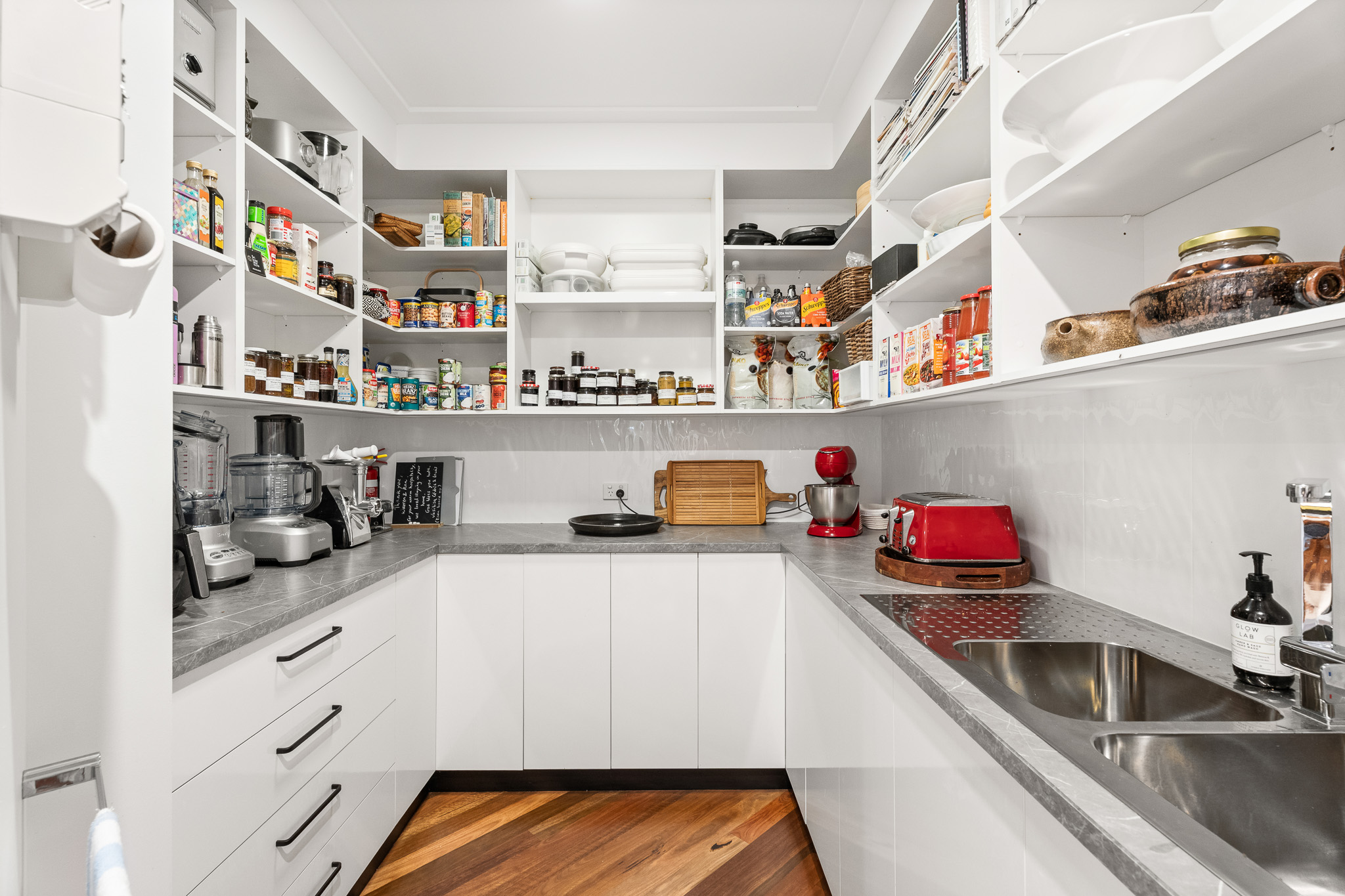 4-6 Jubata Court, BURRUM HEADS, QLD 4659 AUS