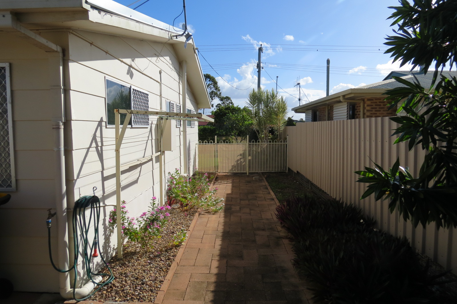 1/23 Murphy Street, POINT VERNON, QLD 4655 AUS