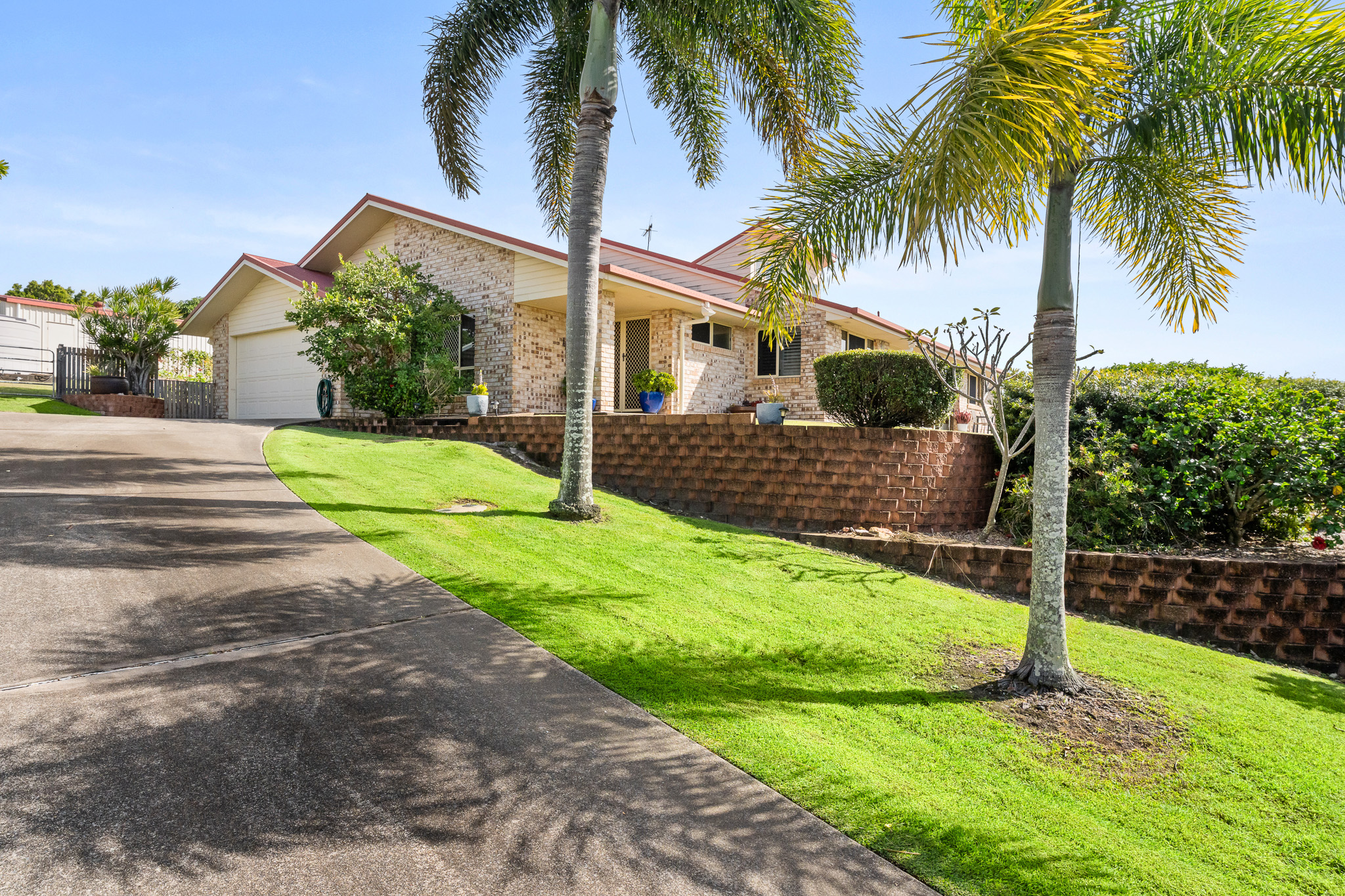 8 Osprey Drive, CRAIGNISH, QLD 4655 AUS