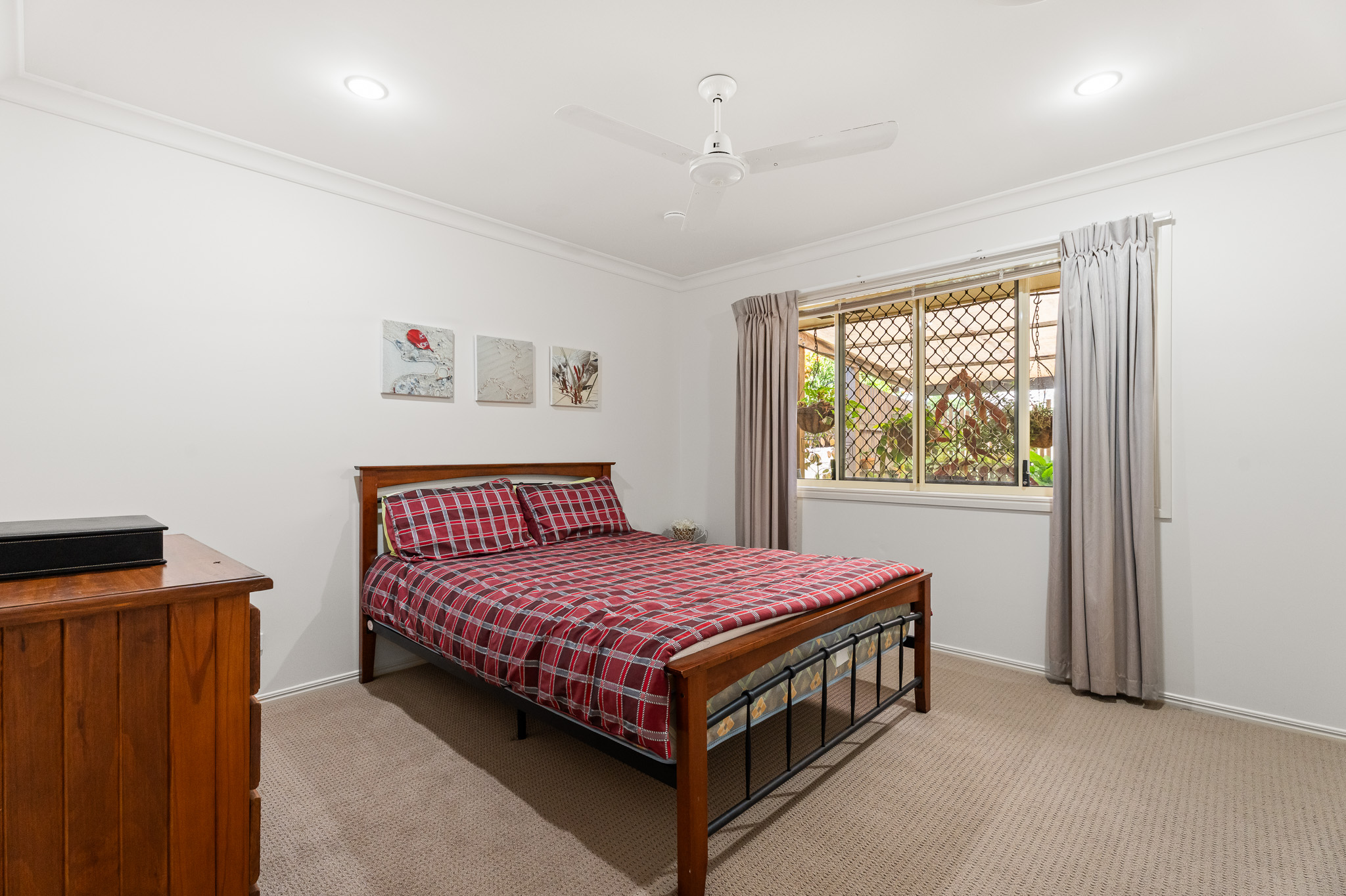 8 Osprey Drive, CRAIGNISH, QLD 4655 AUS