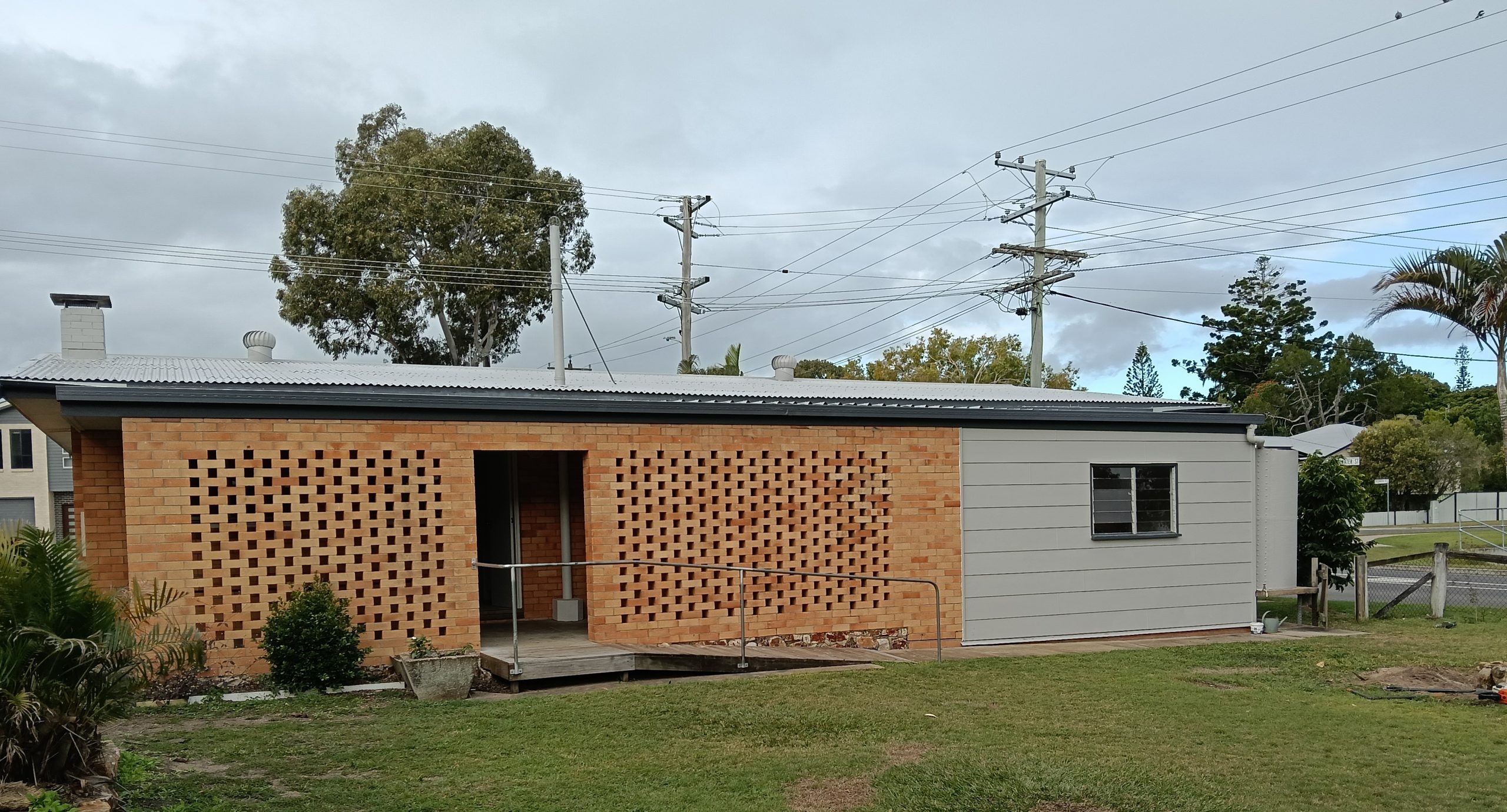 9 Tavistock Street, TORQUAY, QLD 4655 AUS